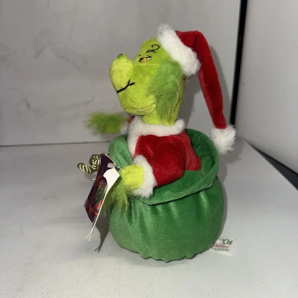 GRINCH Gift Sack Plush in Santa Suit 10in Beverly Hills Teddy Bear Dr Suess Y2K